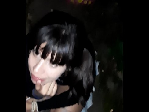 ❤️ Na ulici opuchnutý penis výmenou za cukríky ❤ Anal porno na nás ❌❤