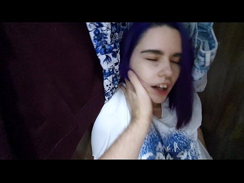 ❤️ Našiel som svoju sestru v skrini a pomohol som jej spraviť sa ❤ Anal porno na nás ❌❤